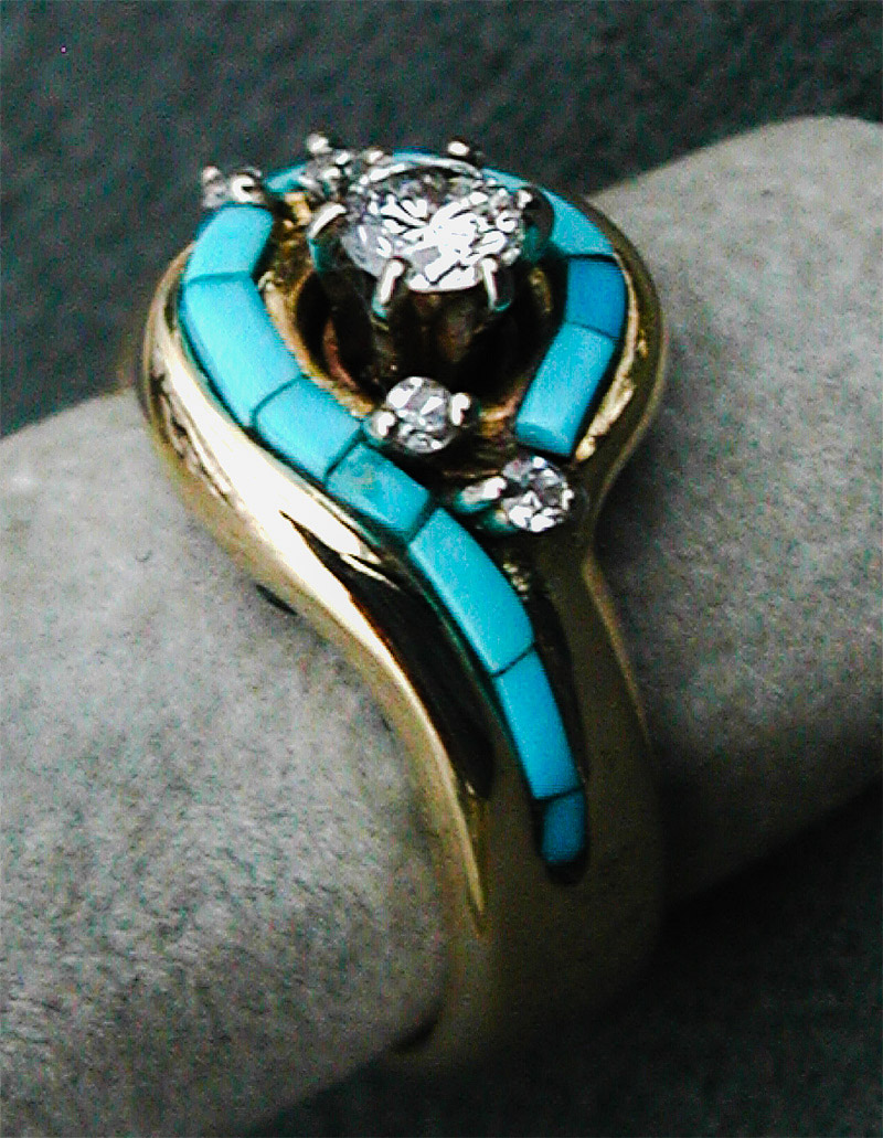 Swirled inlay ring with diamonds & turq